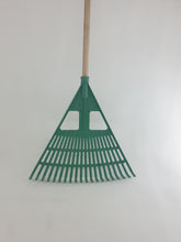 Load image into Gallery viewer, Plastic leaf rake
